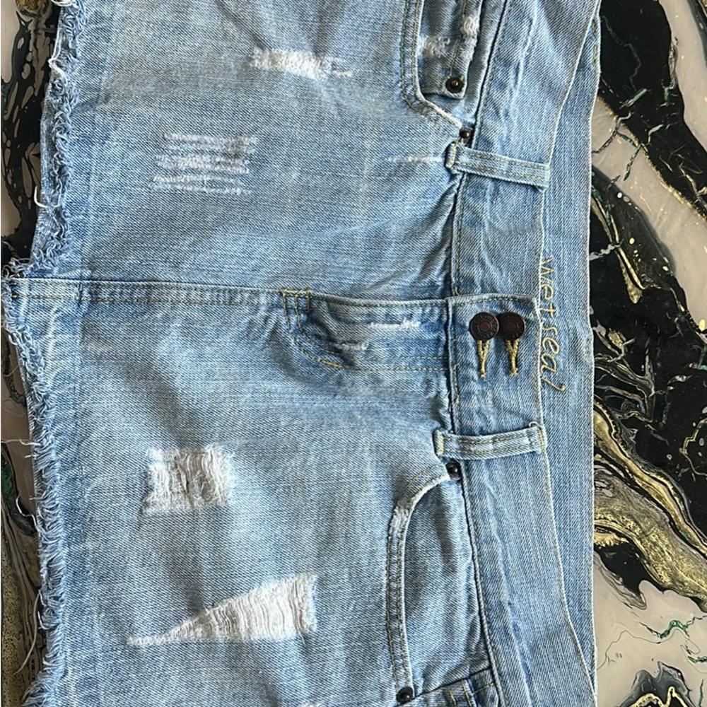 Men's Blue Distressed Jeans
